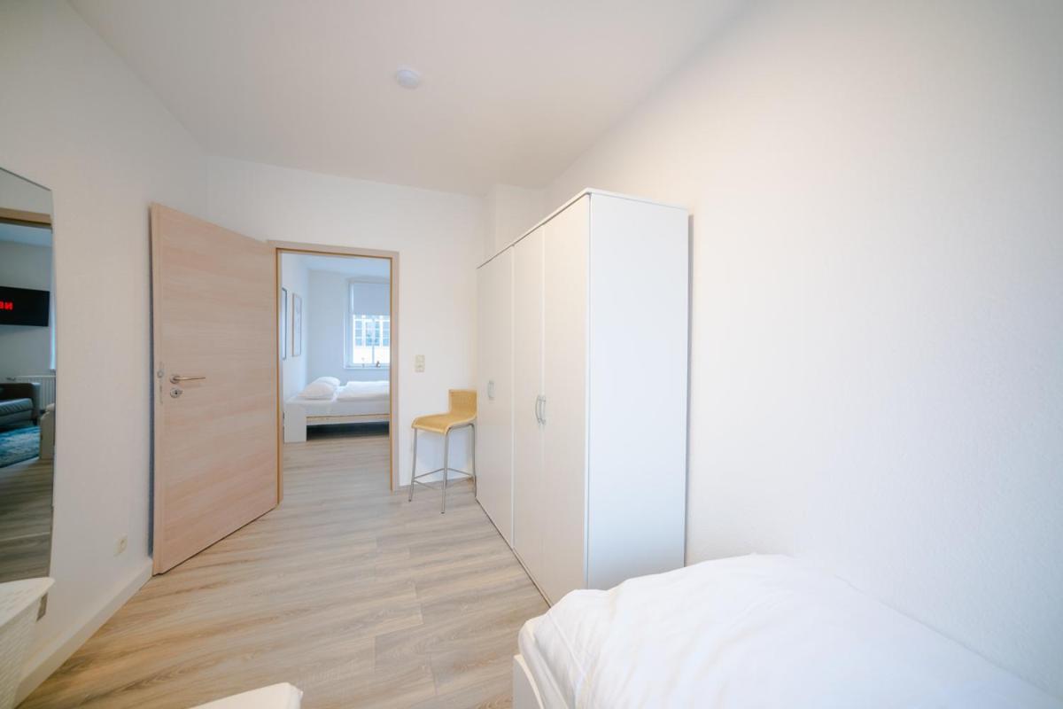 Ferienwohnung Laura In Gera Fuer Bis Zu 4 Personen - Neu Renoviert Exteriör bild