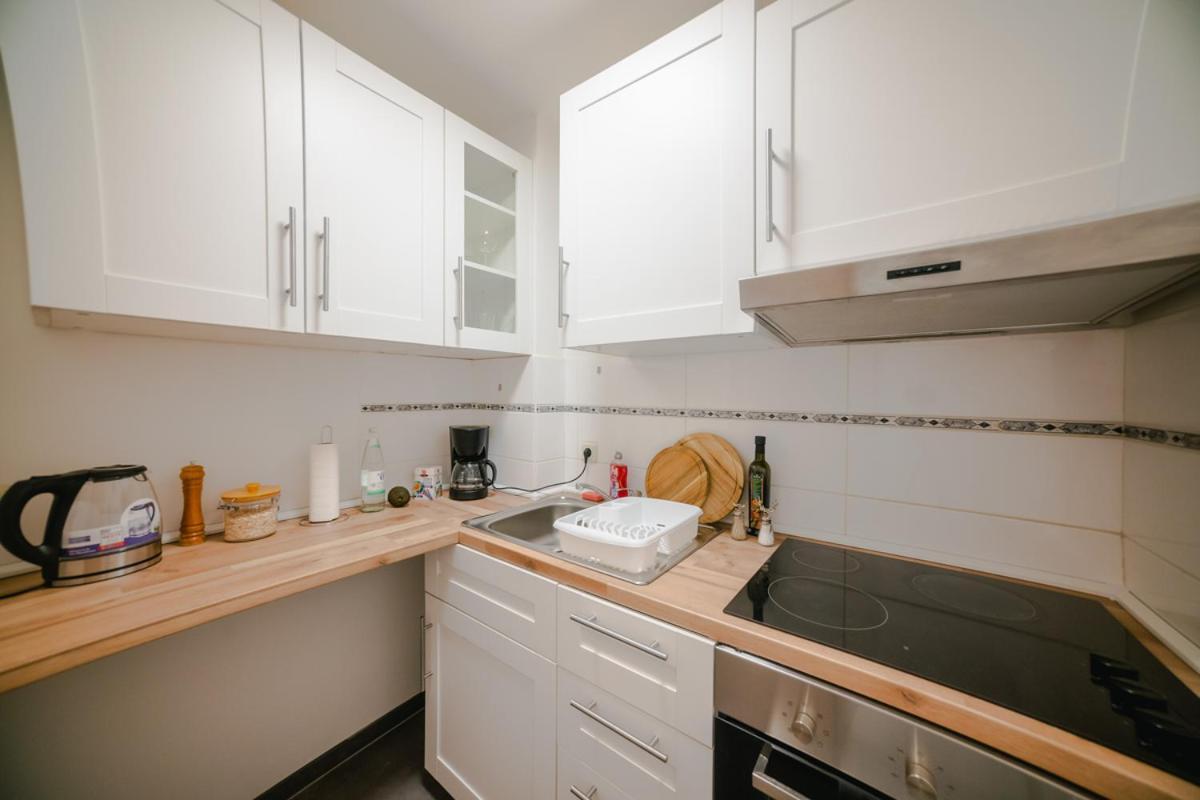 Ferienwohnung Laura In Gera Fuer Bis Zu 4 Personen - Neu Renoviert Exteriör bild